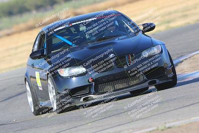 media/Sep-17-2023-Speed Ventures (Sun) [[7e780ba612]]/Green/Session 1 (Grapevine)/